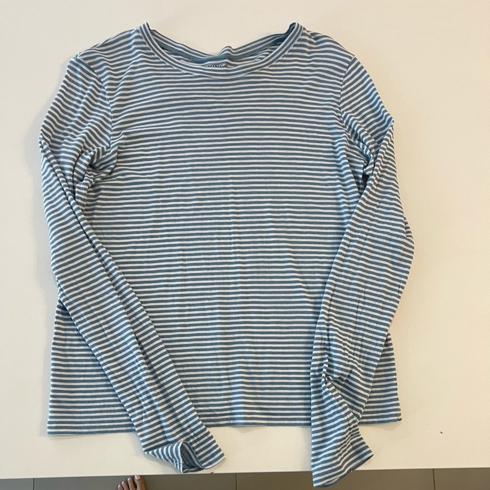 Vince long sleeve T shirt small